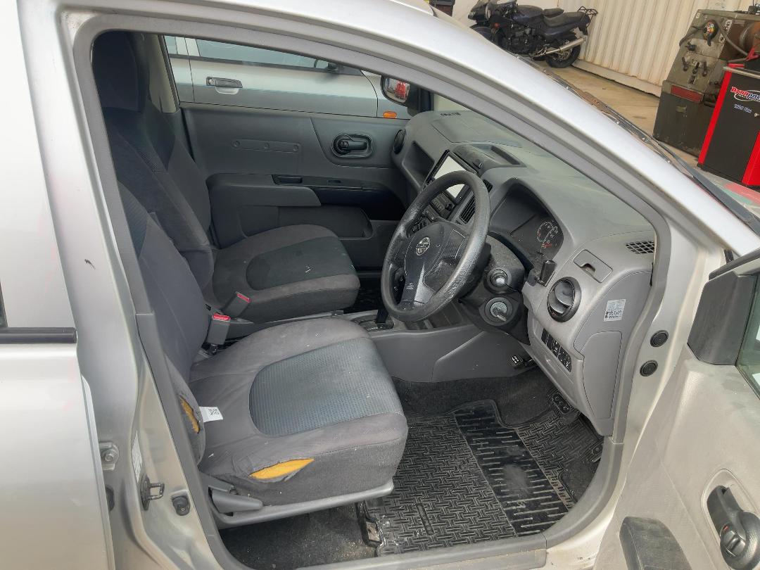 Photo '7' of Nissan AD Expert