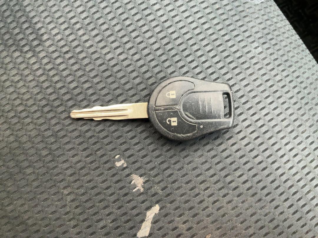 Photo '12' of Nissan AD Expert