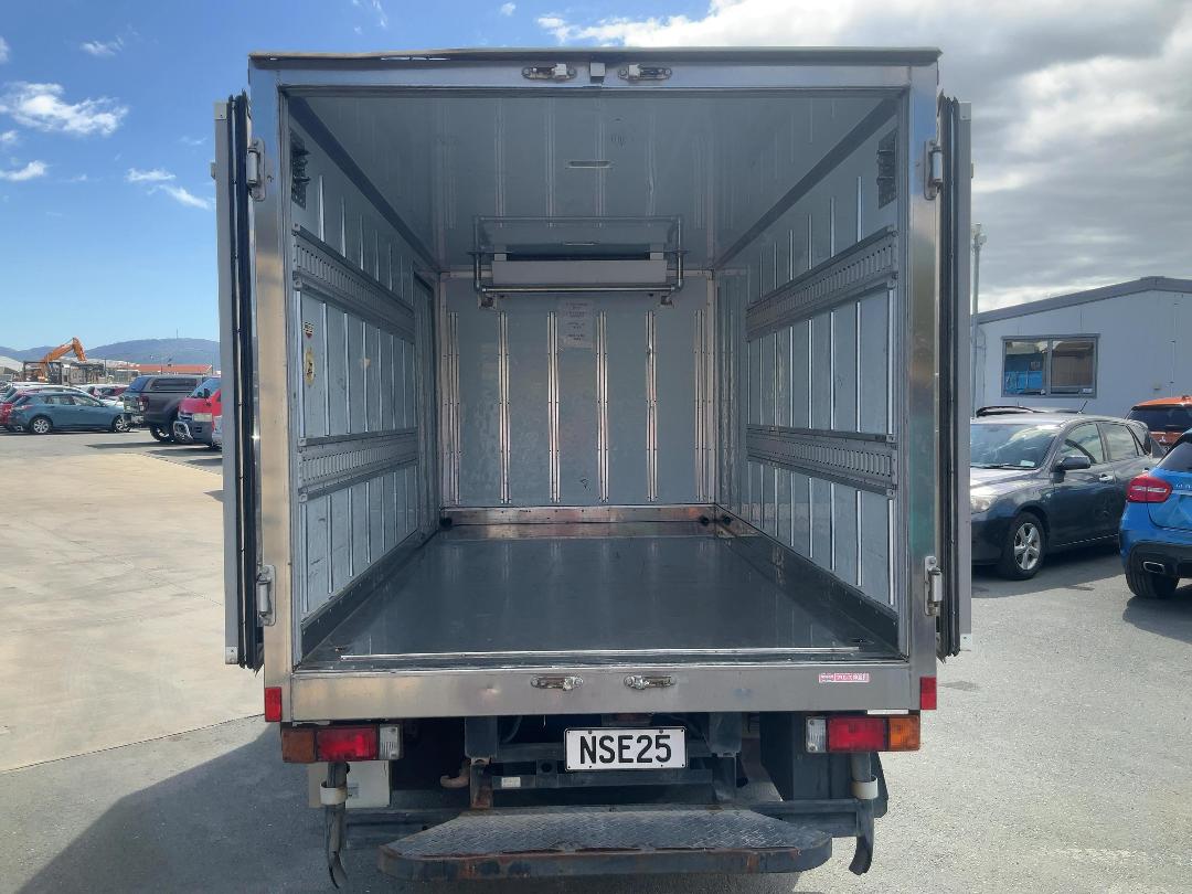 Photo '12' of Nissan Atlas 2 AXLE REFRIGERATED Chiller