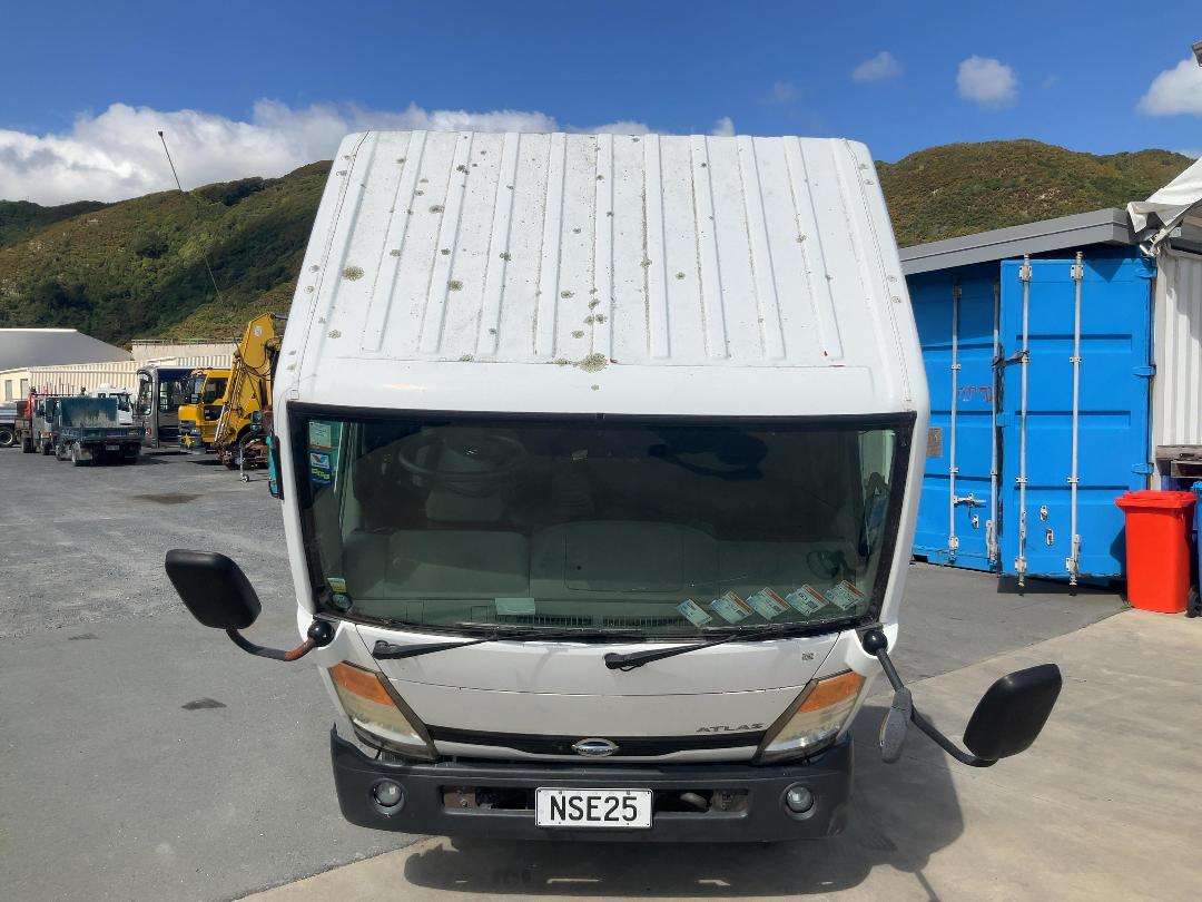 Photo '11' of Nissan Atlas 2 AXLE REFRIGERATED Chiller