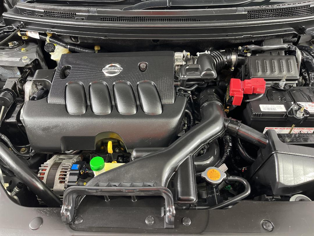 Photo '13' of Nissan Bluebird