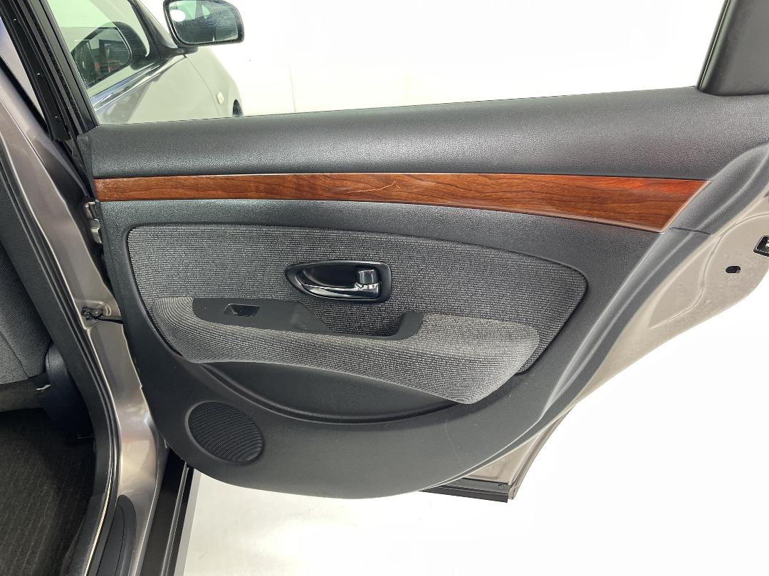 Photo '19' of Nissan Bluebird