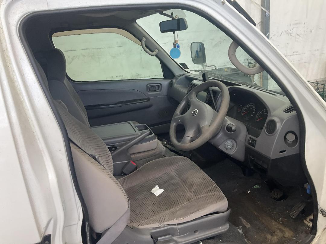 Photo '20' of Nissan Caravan