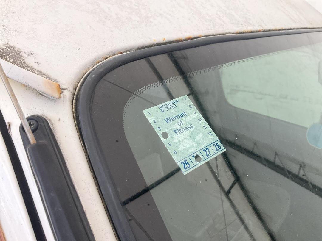 Photo '23' of Nissan Caravan