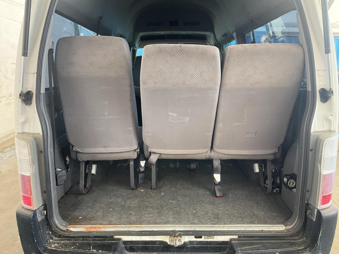 Photo '22' of Nissan Caravan