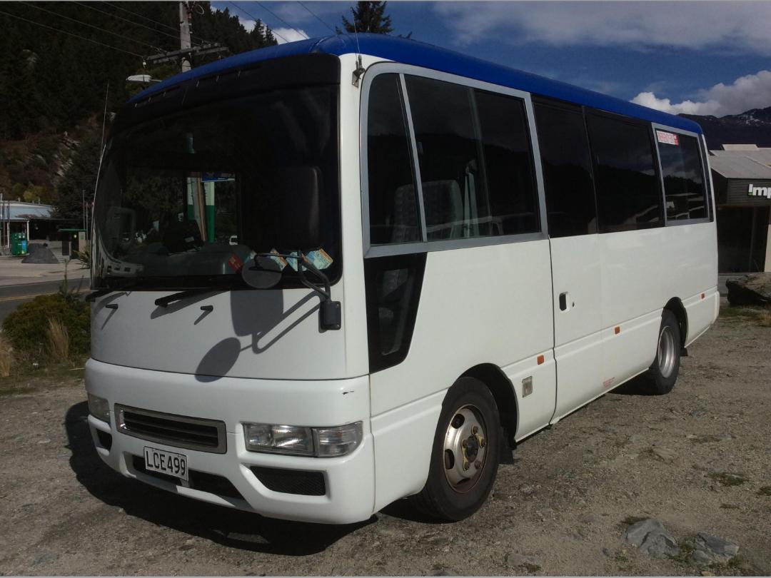 Photo '8' of Nissan Civilian Minibus Photo '8' of Nissan Civilian Minibus