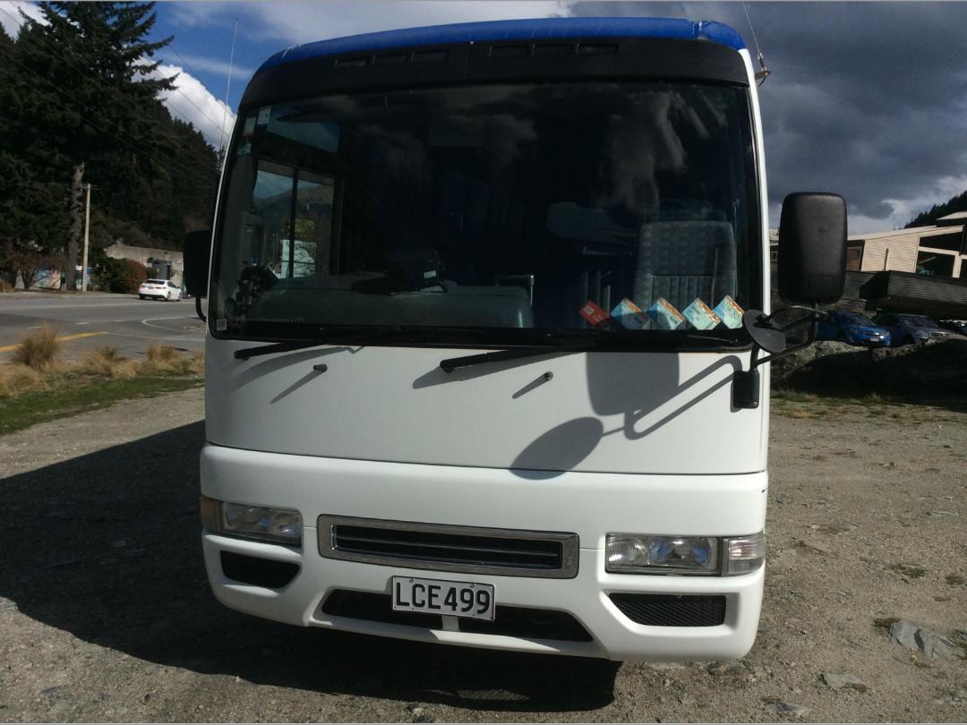 Photo '9' of Nissan Civilian Minibus Photo '9' of Nissan Civilian Minibus
