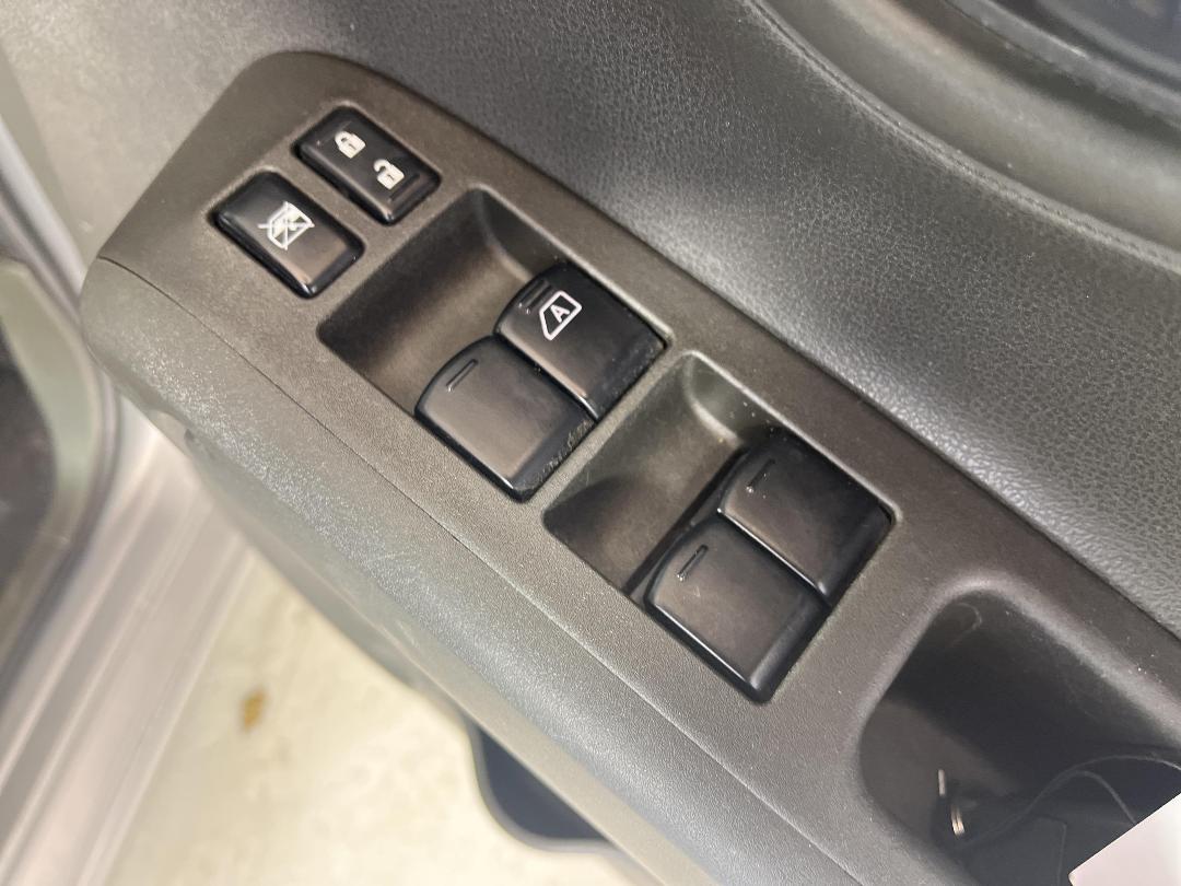 Photo '23' of Nissan Cube Photo '23' of Nissan Cube