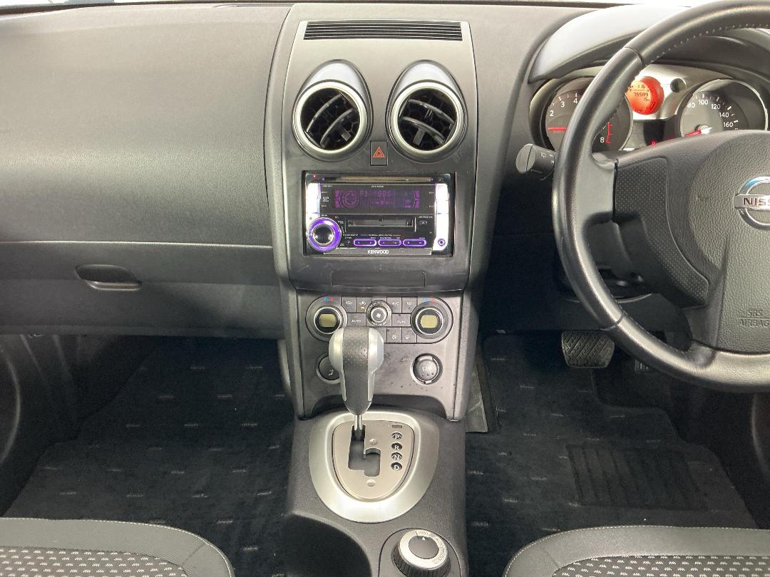 Photo '18' of Nissan Dualis