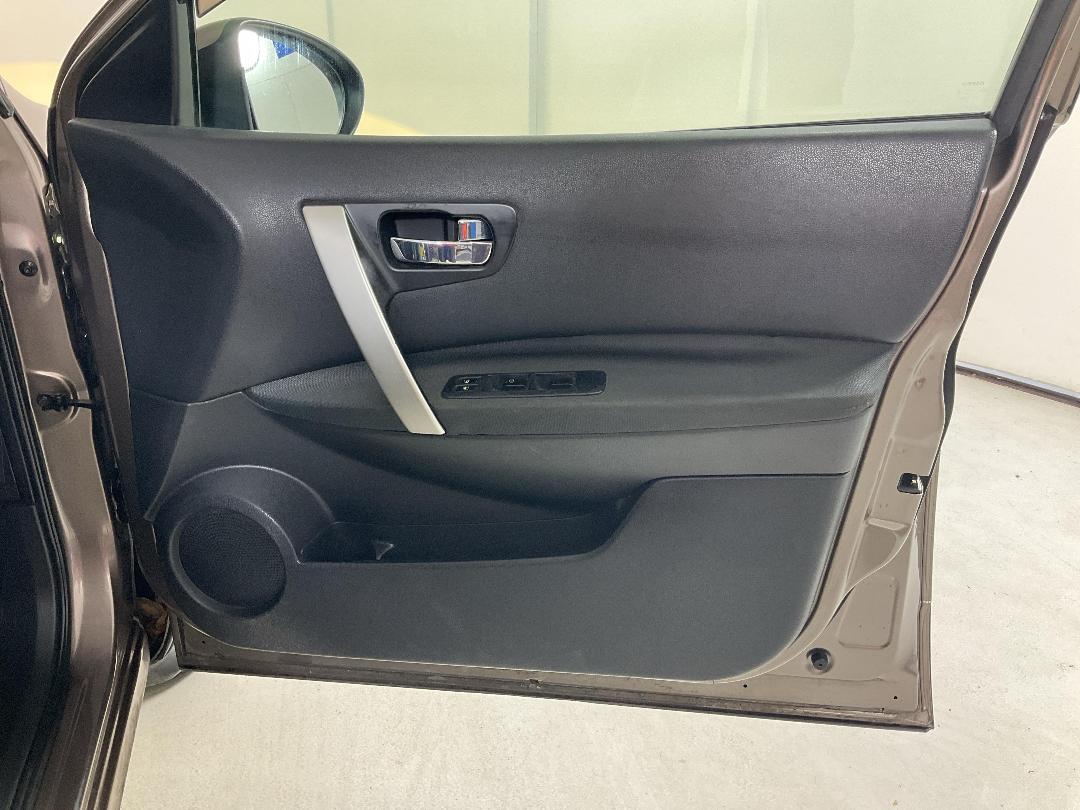 Photo '15' of Nissan Dualis Photo '15' of Nissan Dualis