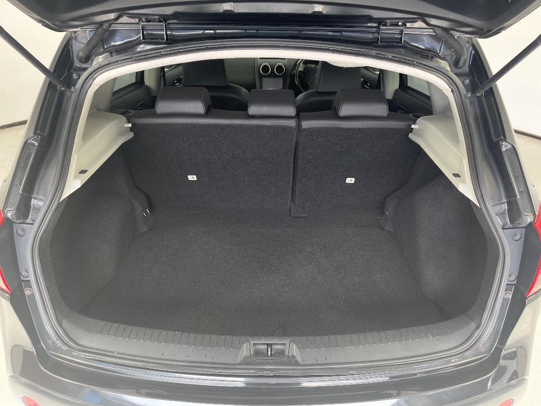 Photo '14' of Nissan Dualis