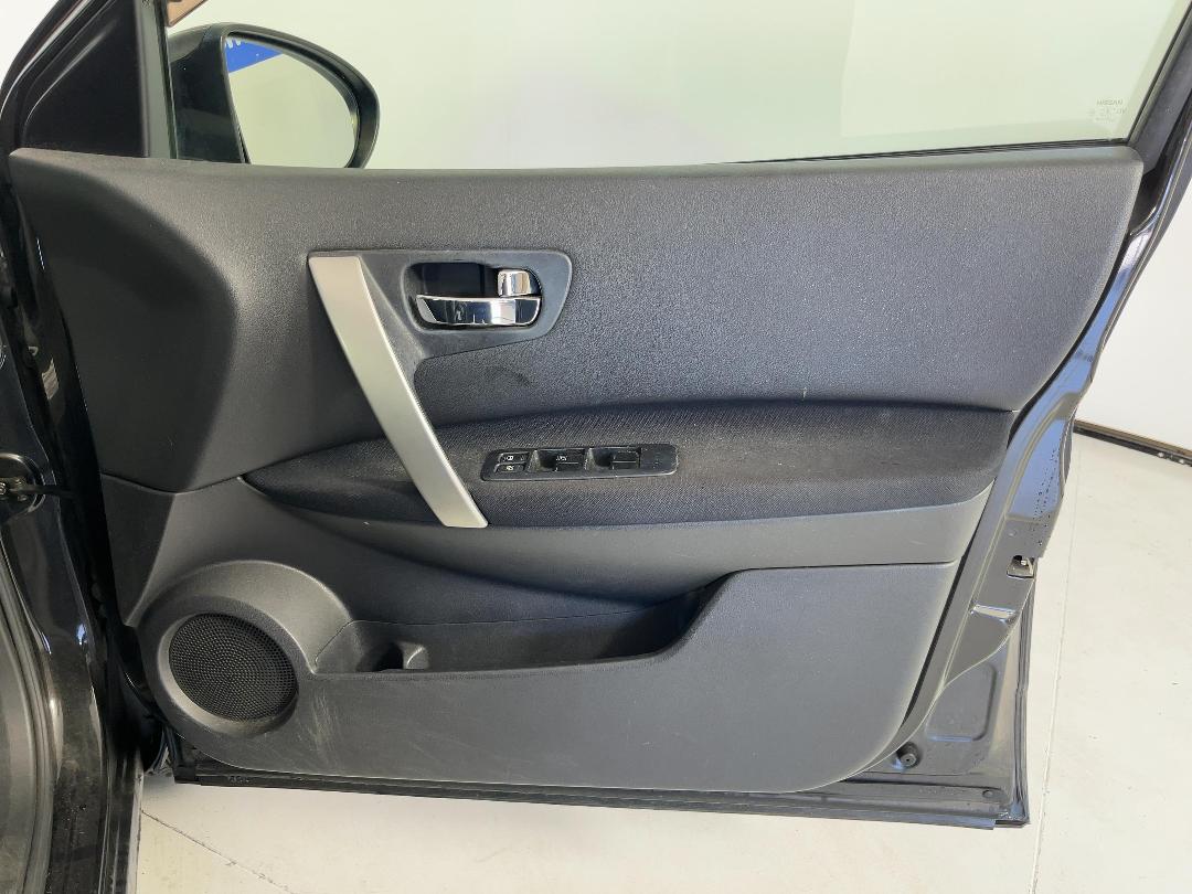 Photo '15' of Nissan Dualis