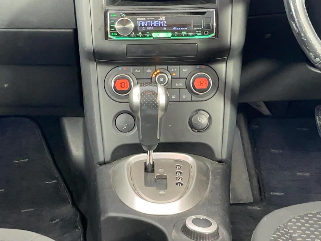 Photo '18' of Nissan Dualis