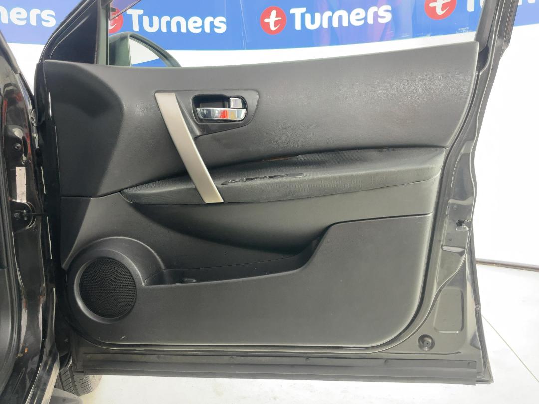 Photo '15' of Nissan Dualis Photo '15' of Nissan Dualis