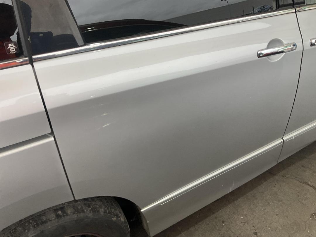 Photo '16' of Nissan Elgrand