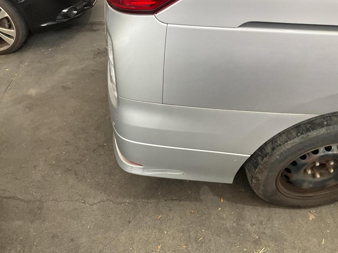 Photo '15' of Nissan Elgrand