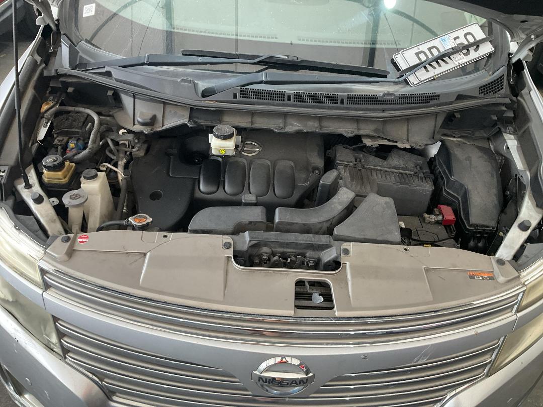 Photo '17' of Nissan Elgrand