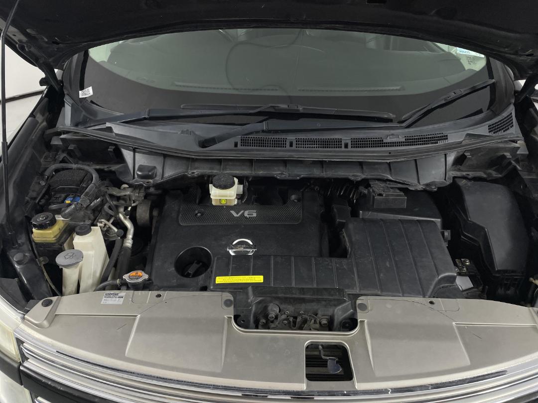 Photo '13' of Nissan Elgrand