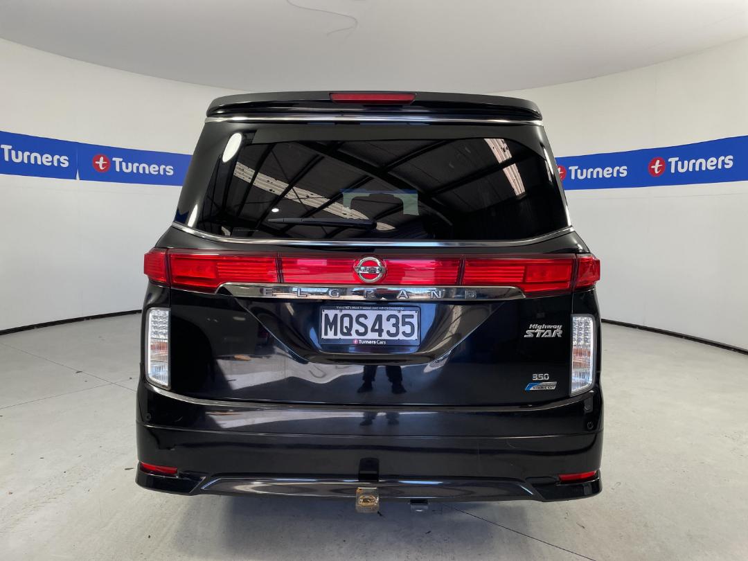 Photo '6' of Nissan Elgrand