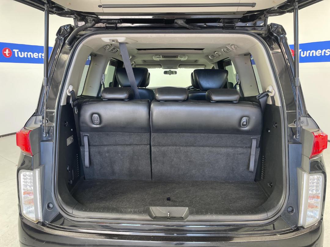 Photo '14' of Nissan Elgrand