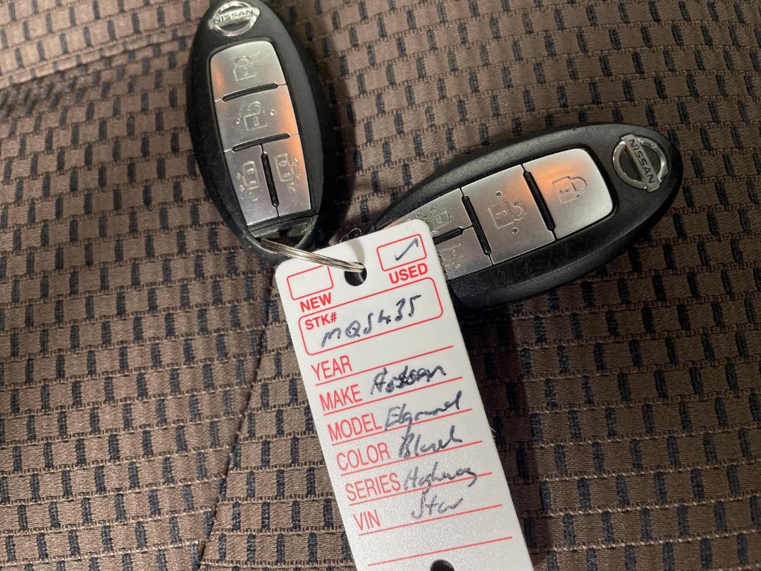 Photo '22' of Nissan Elgrand