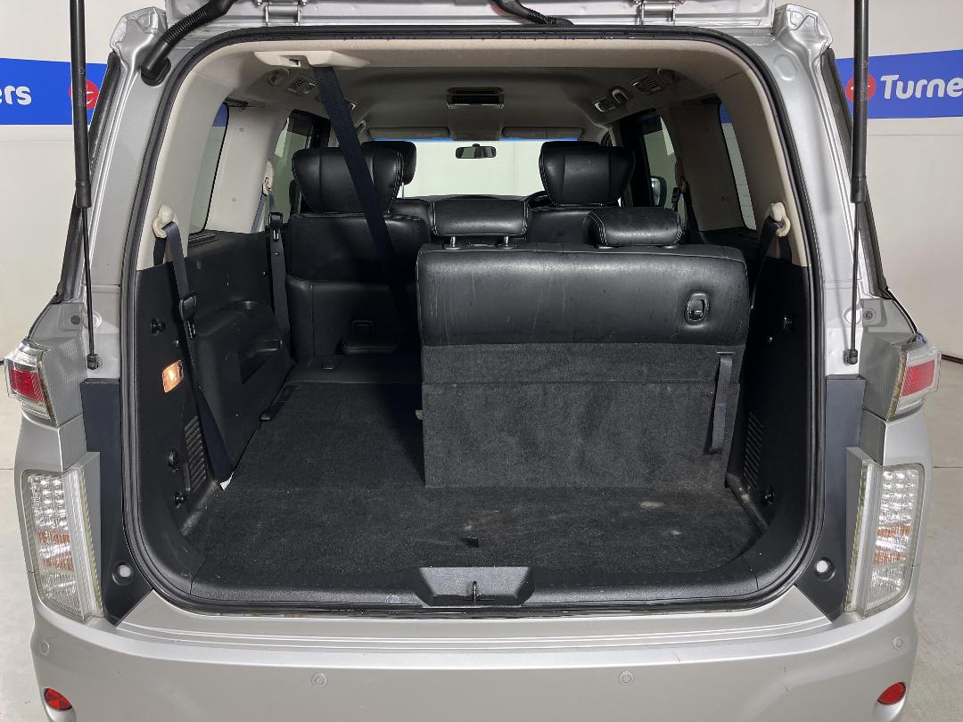 Photo '14' of Nissan Elgrand