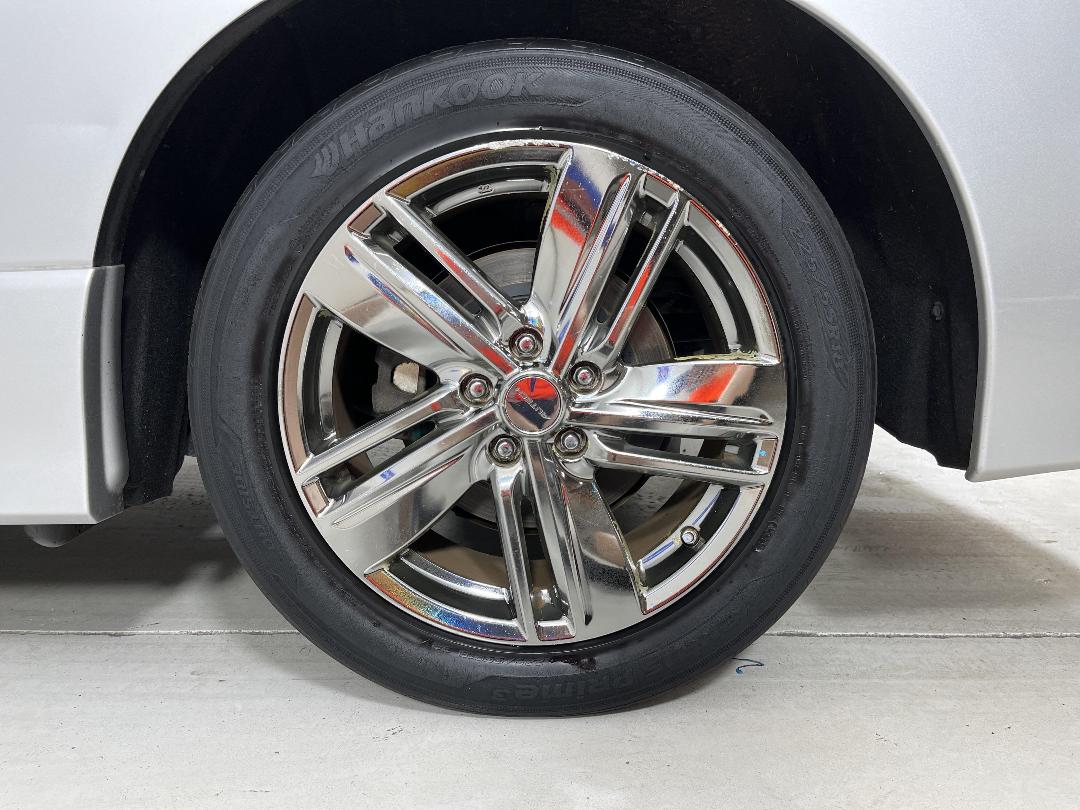 Photo '11' of Nissan Elgrand