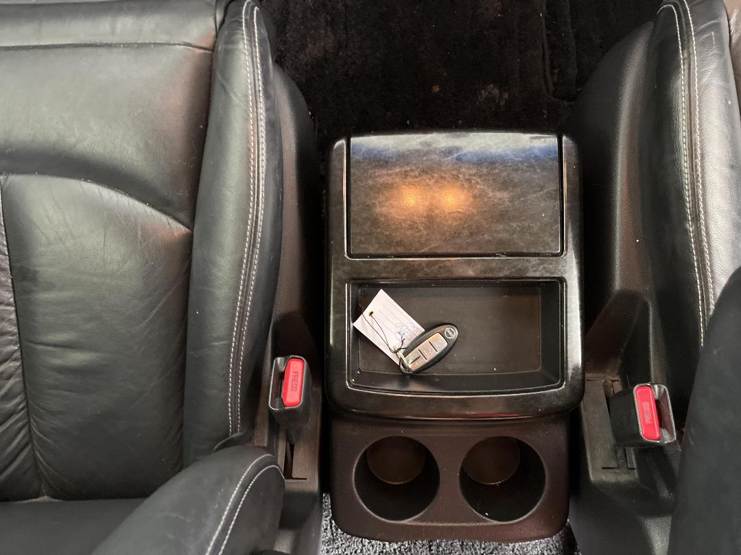 Photo '23' of Nissan Elgrand