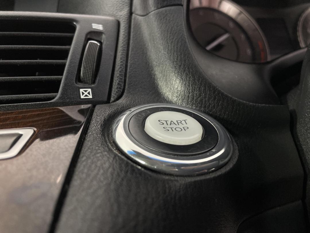 Photo '27' of Nissan Fuga