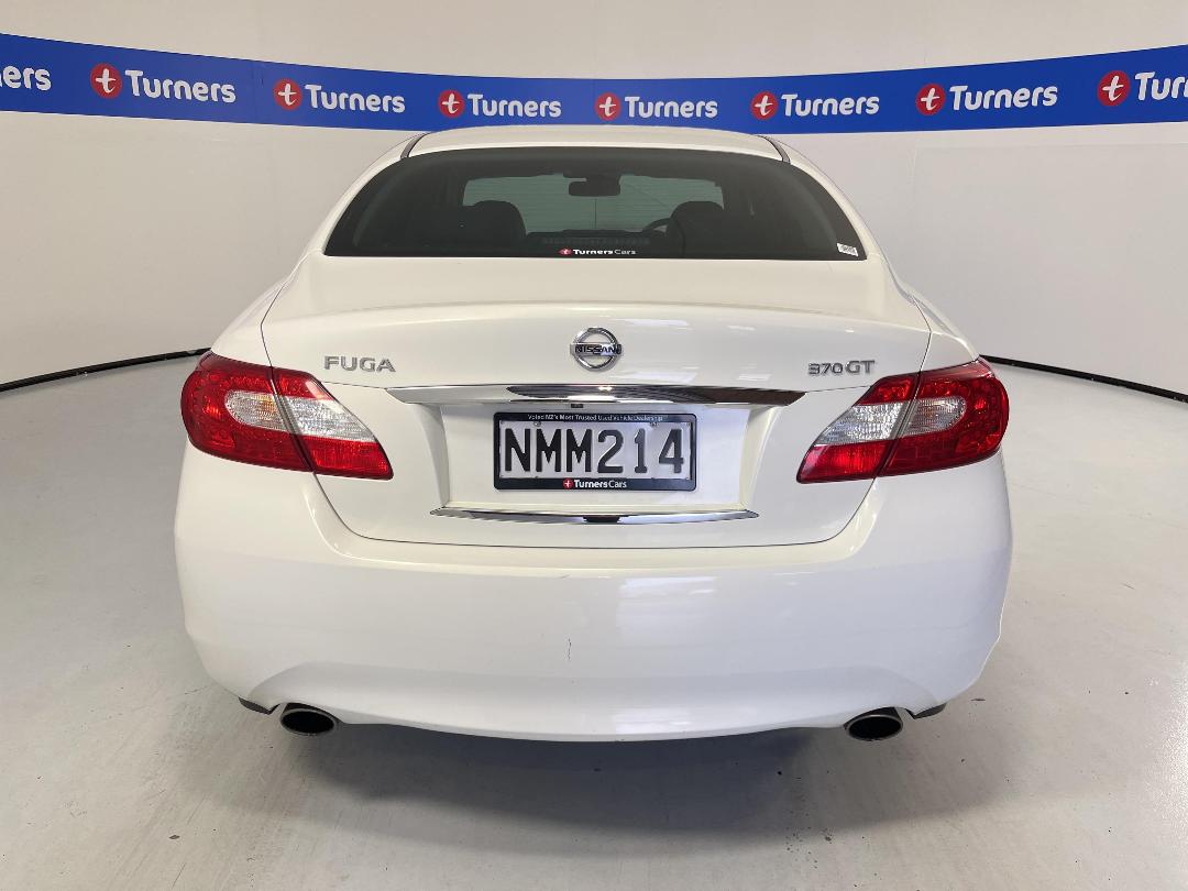 Photo '6' of Nissan Fuga