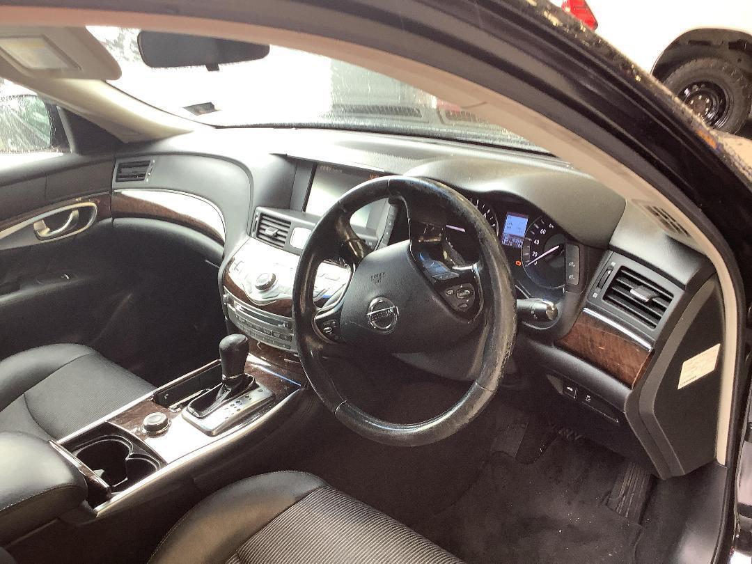 Photo '7' of Nissan Fuga