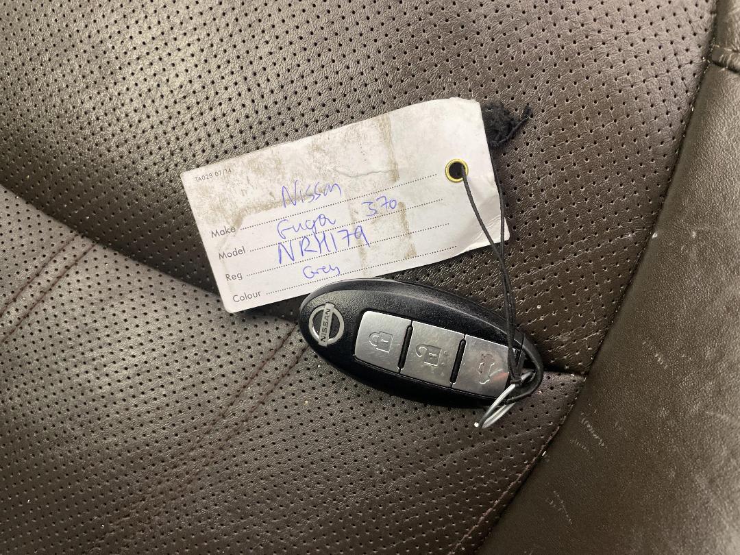 Photo '22' of Nissan Fuga Photo '22' of Nissan Fuga