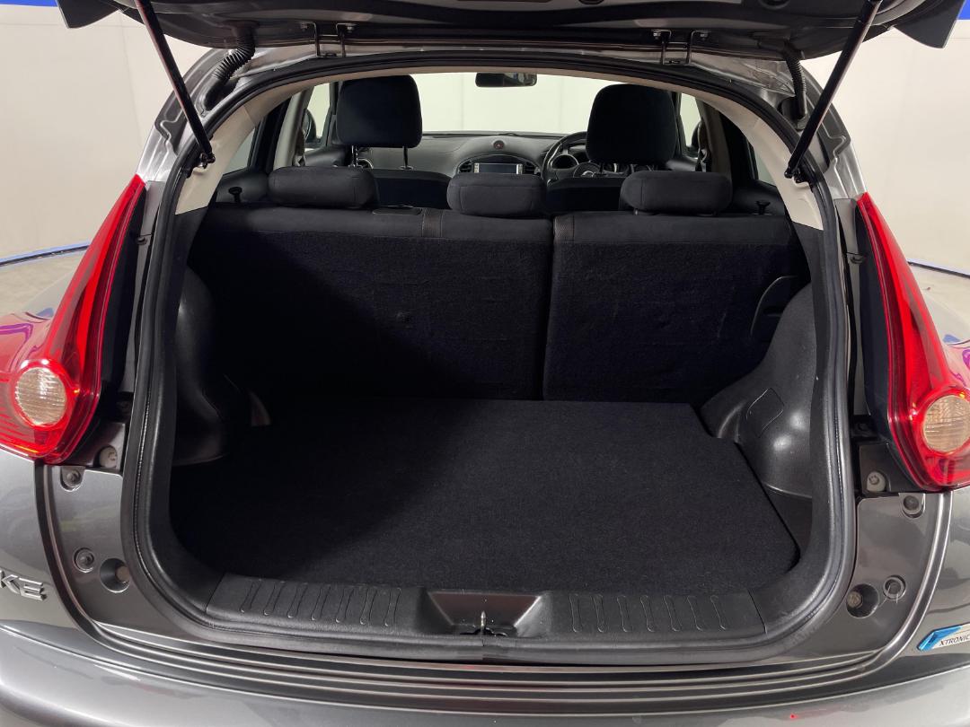 Photo '12' of Nissan Juke Photo '12' of Nissan Juke