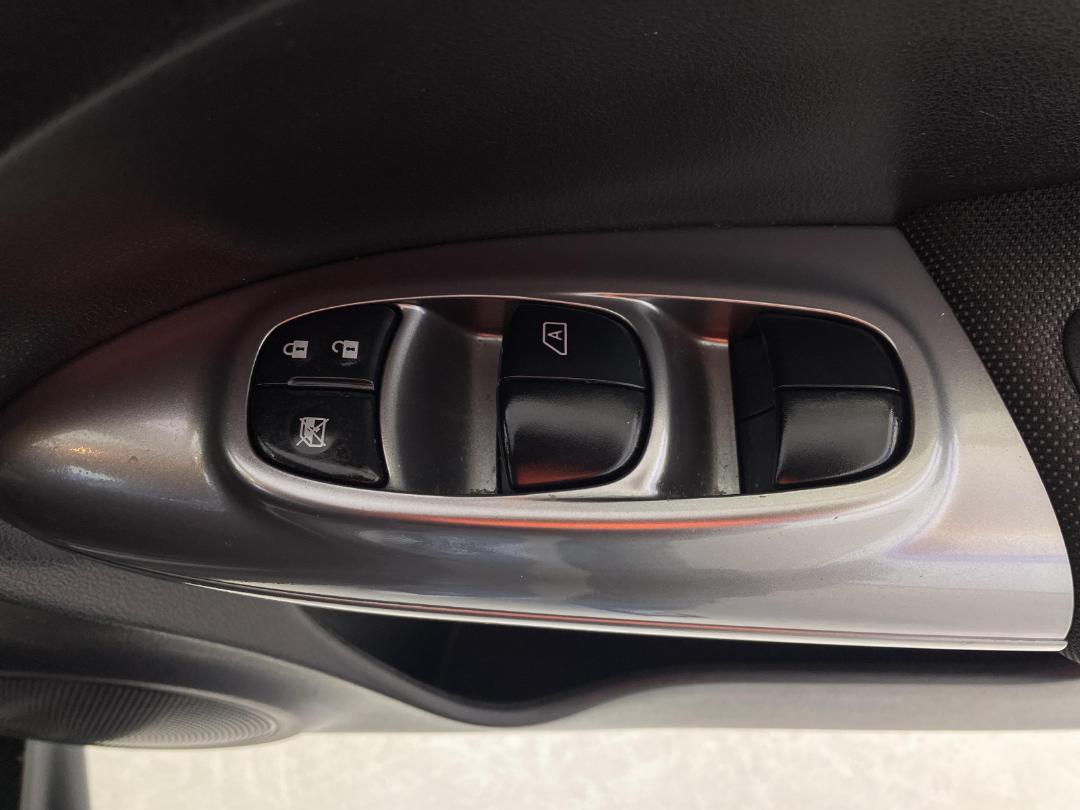 Photo '21' of Nissan Juke Photo '21' of Nissan Juke