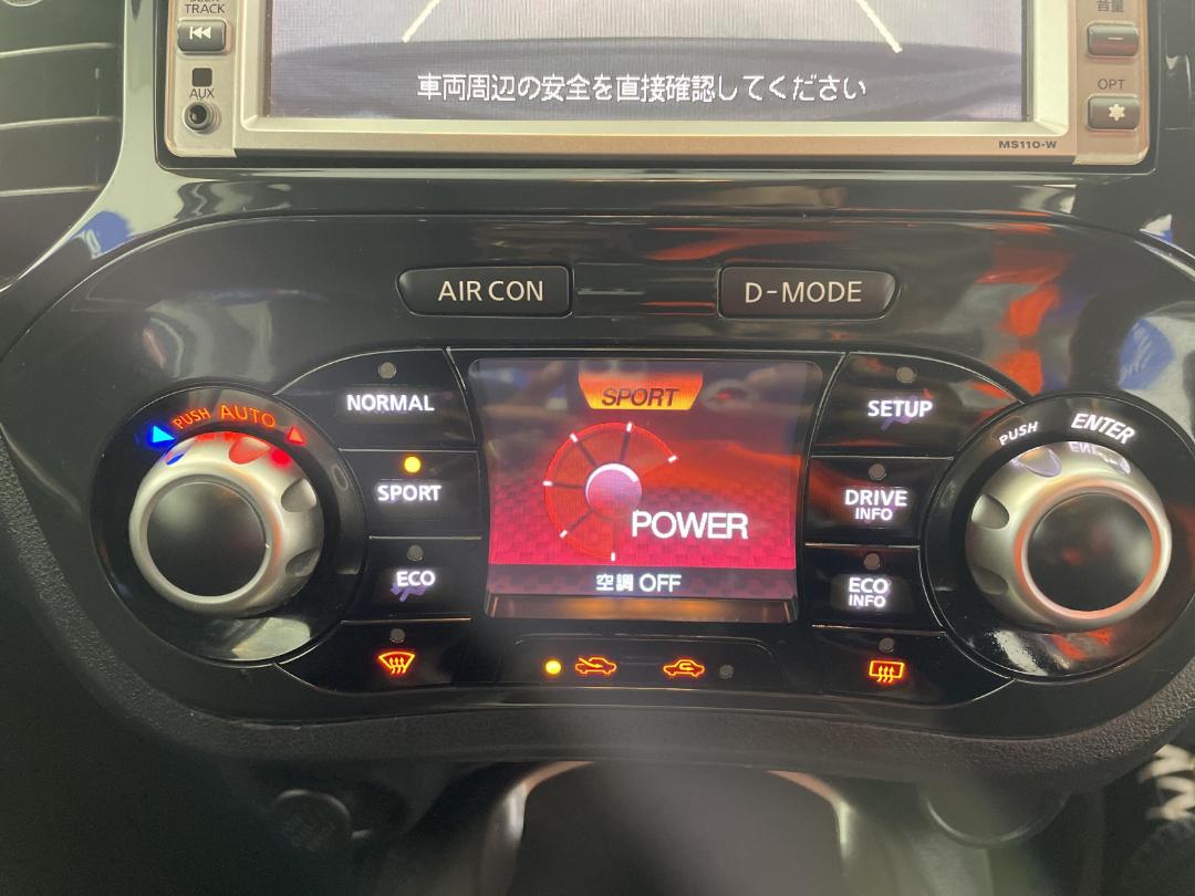 Photo '24' of Nissan Juke Photo '24' of Nissan Juke