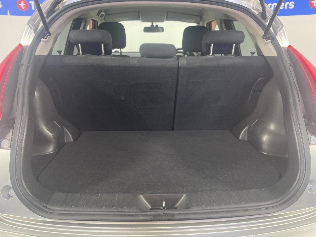 Photo '14' of Nissan Juke Photo '14' of Nissan Juke