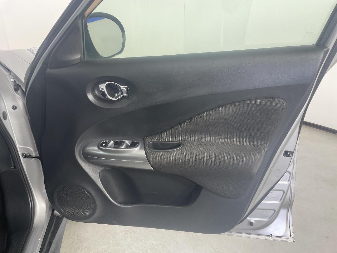 Photo '15' of Nissan Juke Photo '15' of Nissan Juke