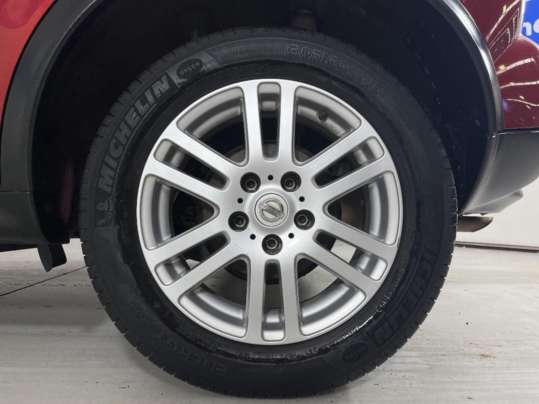 Photo '11' of Nissan Juke