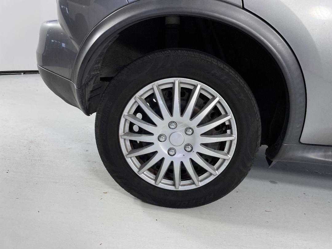 Photo '12' of Nissan Juke