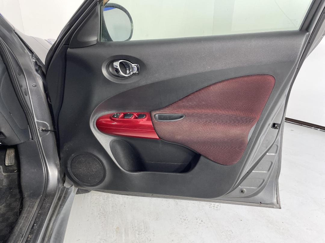 Photo '15' of Nissan Juke