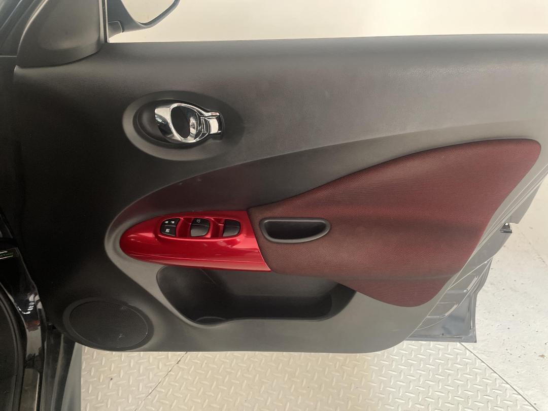 Photo '15' of Nissan Juke