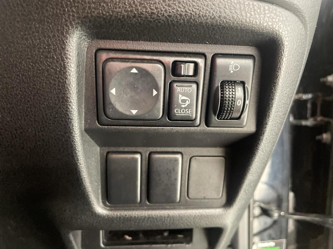 Photo '24' of Nissan Juke