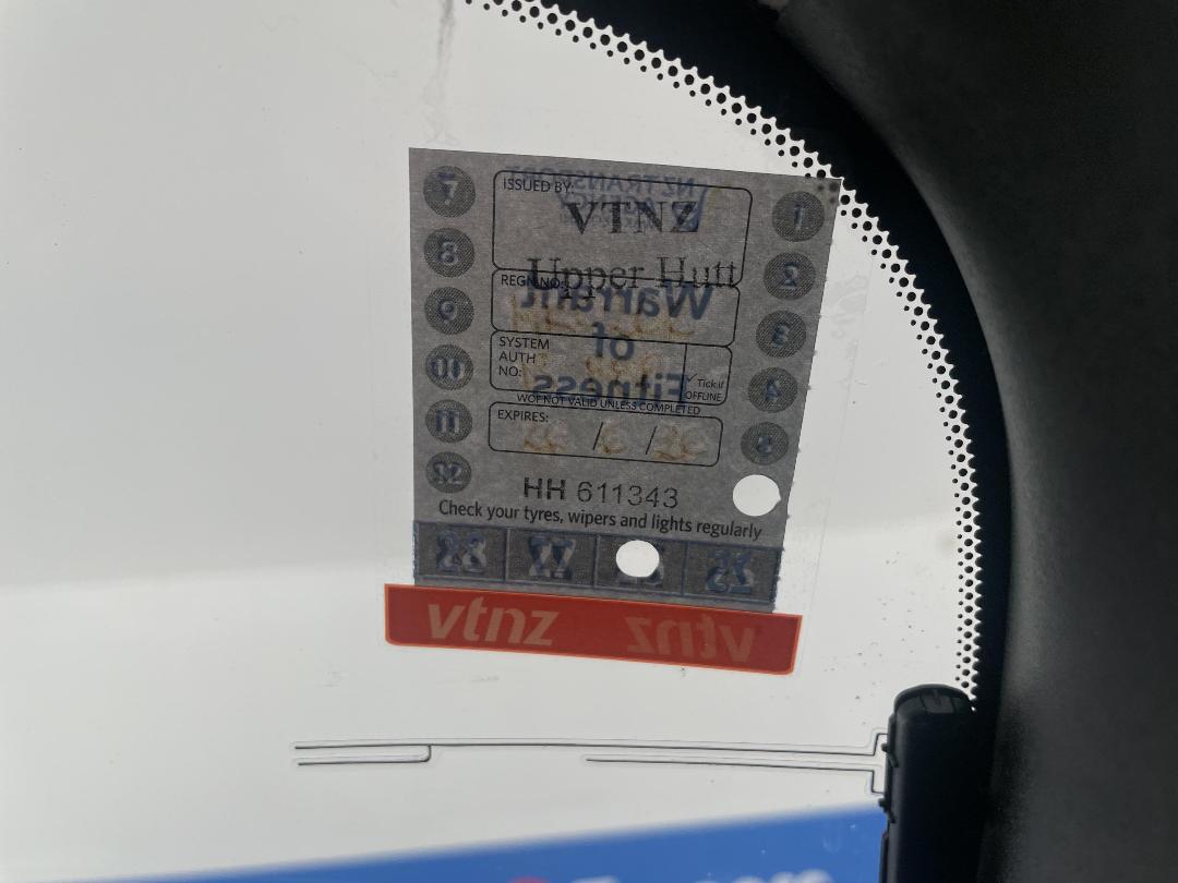 Photo '30' of Nissan Juke