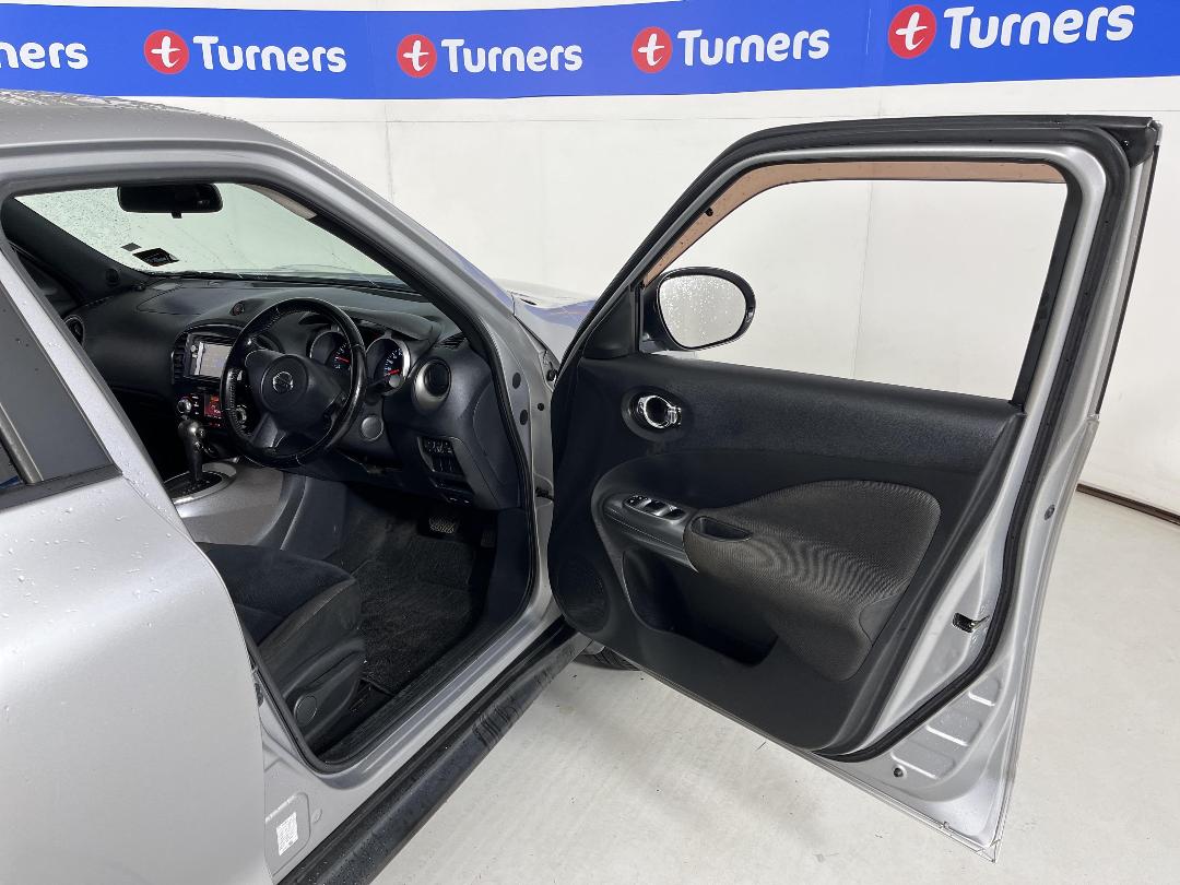 Photo '15' of Nissan Juke Photo '15' of Nissan Juke