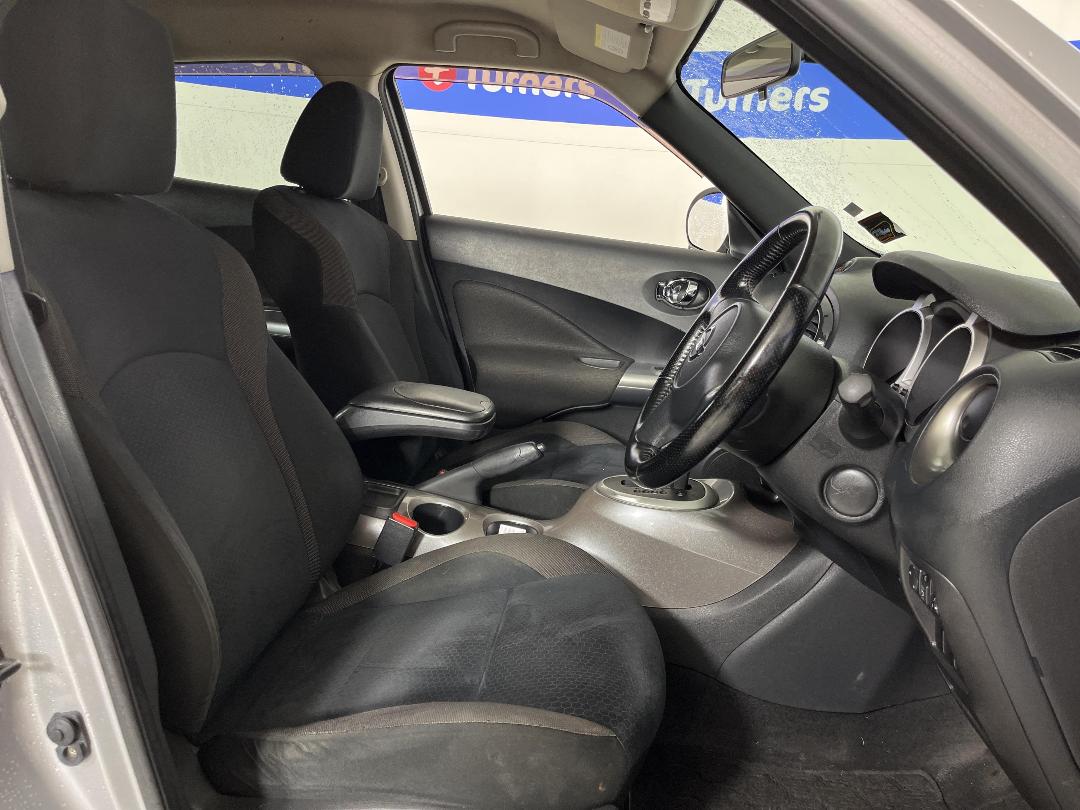 Photo '16' of Nissan Juke Photo '16' of Nissan Juke