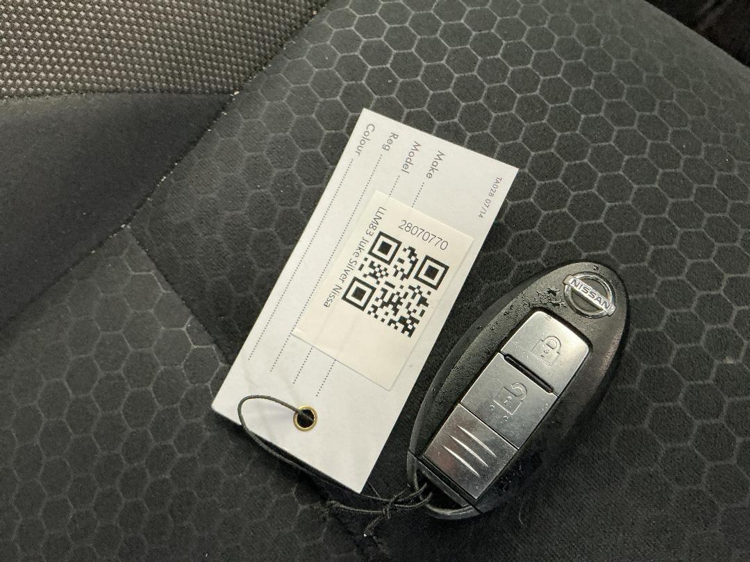 Photo '12' of Nissan Juke