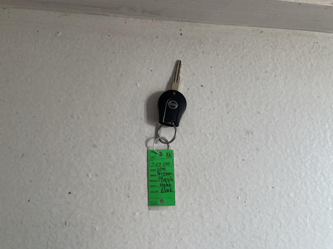 Photo '22' of Nissan March