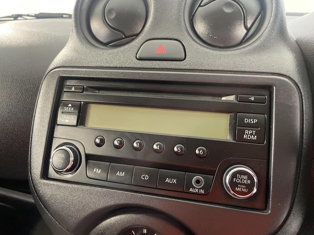 Photo '26' of Nissan March