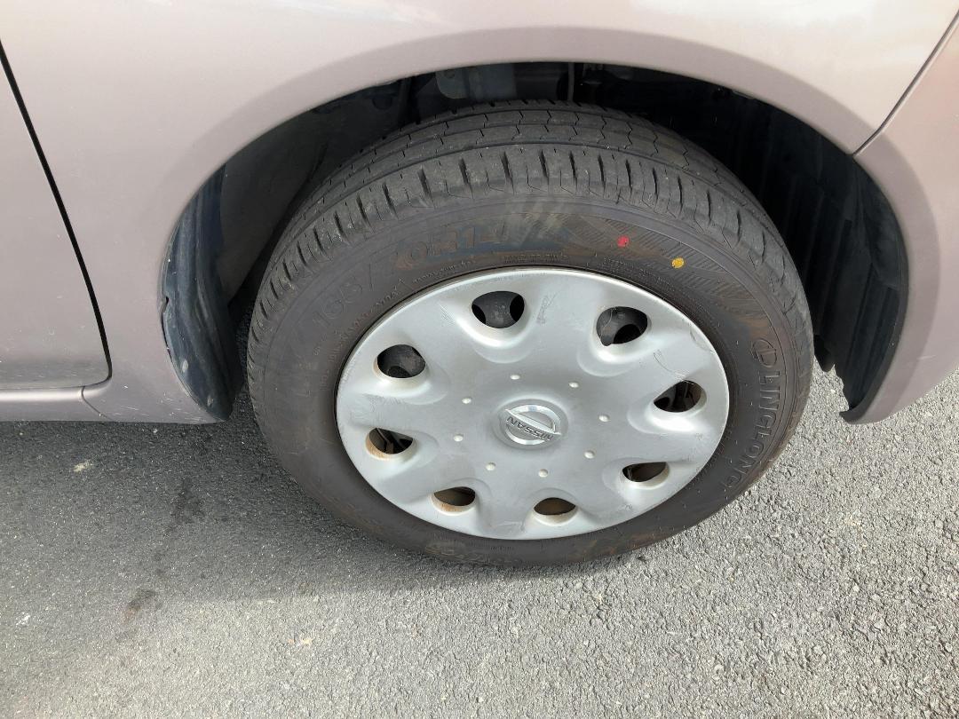 Photo '10' of Nissan March