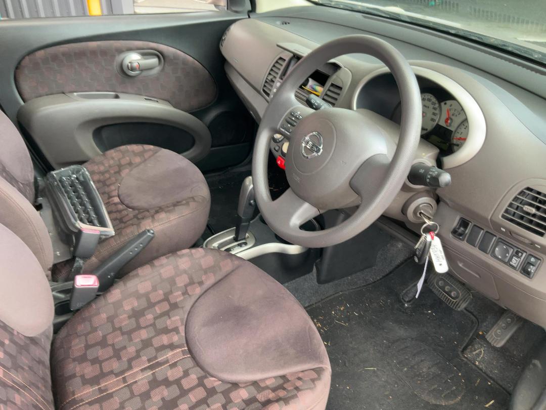 Photo '17' of Nissan March